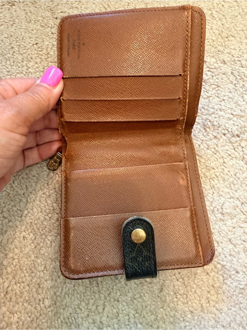 Louis Vuitton Snap & Zip Wallet